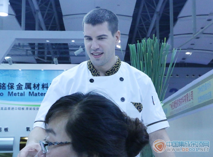 品格健康卫厨顶2014年广州展-展会现场