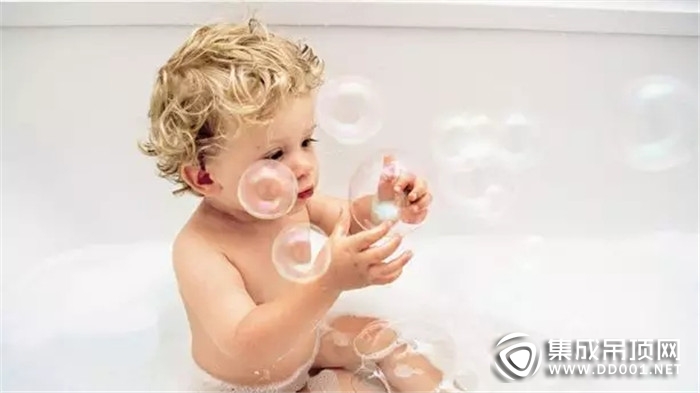 奥华御尊1号浴室暖空调解决宝宝洗澡面临的问题！